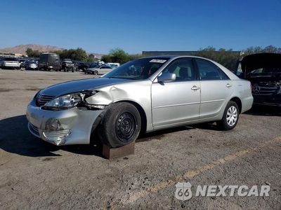 2005 TOYOTA CAMRY LE 4T1BE30K95U416038 - główne zdjęcie licytacji z USA - miniatura