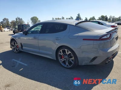 Drugie zdjęcie samochodu z przodu: 2020 KIA STINGER GT2 VIN:KNAE55LC5L6082817 - miniatura