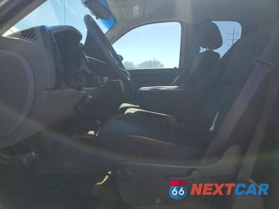 Zdjęcie 7 z 11 samochodu: 2011 CHEVROLET SILVERADO K1500 LS VIN:1GCRKREA4BZ223647 - miniatura