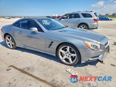 Czwarte zdjęcie samochodu z boku: 2013 MERCEDES-BENZ SL 550 VIN:WDDJK7DA8DF008222 - miniatura