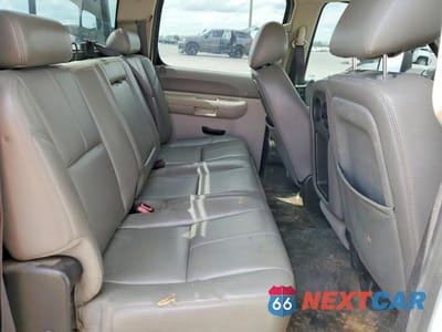 Zdjęcie 10 z 12 samochodu: 2014 CHEVROLET SILVERADO FLATBED TRUCK VIN:1GB4CZC89EF157288 - miniatura