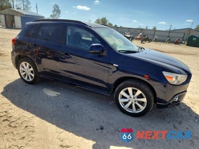 Czwarte zdjęcie samochodu z boku: 2012 MITSUBISHI OUTLANDER SPORT SE VIN:JA4AP4AU8CZ006390 - miniatura