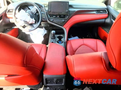 Zdjęcie 8 z 12 samochodu: 2024 TOYOTA CAMRY XSE VIN:4T1K61AK2RU855782 - miniatura