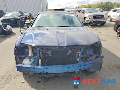 Piąte zdjęcie samochodu w środku: 2014 CHRYSLER 300 S VIN:2C3CCAGG7EH149364 - miniatura