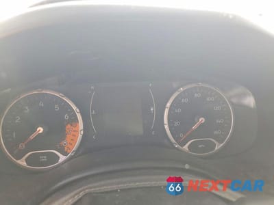 Zdjęcie 9 z 11 samochodu: 2016 JEEP RENEGADE LATITUDE VIN:ZACCJBBT1GPD95582 - miniatura