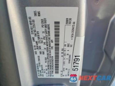 Zdjęcie 12 z 12 samochodu: 2018 FORD ESCAPE TITANIUM VIN:1FMCU9J92JUC62319 - miniatura