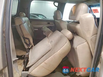 Zdjęcie 10 z 11 samochodu: 2001 GMC YUKON XL K2500 VIN:3GKGK26U01G267364 - miniatura