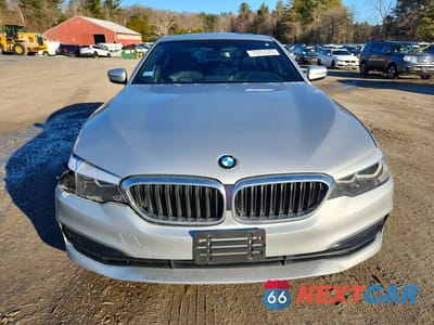 Piąte zdjęcie samochodu w środku: 2017 BMW 530 XI VIN:WBAJA7C30HG905998 - miniatura