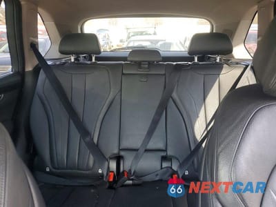 Zdjęcie 10 z 13 samochodu: 2015 BMW X5 XDRIVE50I VIN:5UXKR6C54F0J78767 - miniatura
