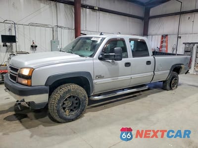 2006 CHEVROLET SILVERADO K3500 1GCHK33D26F178740 - główne zdjęcie licytacji z USA - miniatura