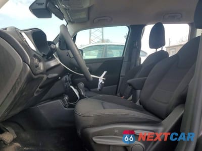 Zdjęcie 7 z 14 samochodu: 2019 JEEP RENEGADE LATITUDE VIN:ZACNJABB7KPK84440 - miniatura