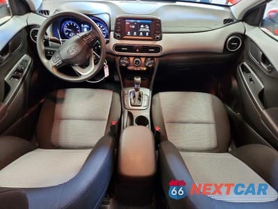 Zdjęcie 8 z 13 samochodu: 2019 HYUNDAI KONA SE VIN:KM8K12AA8KU375943 - miniatura