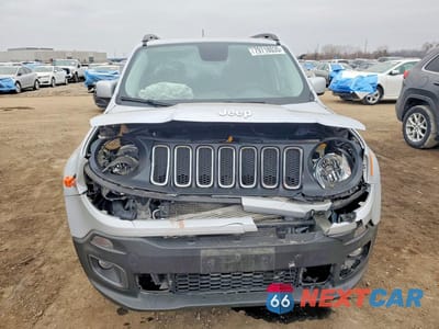 Piąte zdjęcie samochodu w środku: 2017 JEEP RENEGADE LATITUDE VIN:ZACCJBBB1HPG11388 - miniatura