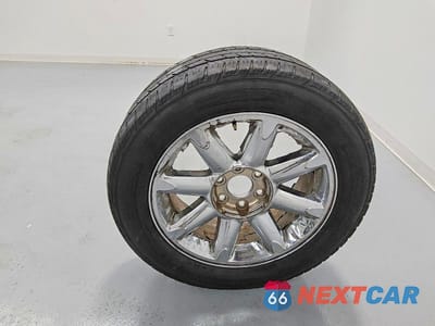 Zdjęcie 13 z 13 samochodu: 2013 GMC YUKON XL DENALI VIN:1GKS2MEF2DR128298 - miniatura