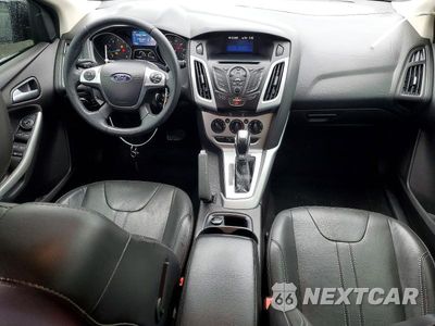 Zdjęcie 8 z 11 samochodu: 2014 FORD FOCUS SE VIN:1FADP3K22EL191297 - miniatura