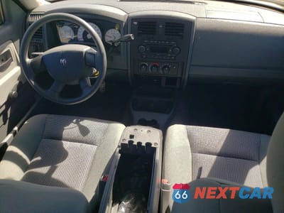 Zdjęcie 8 z 12 samochodu: 2007 DODGE DAKOTA ST VIN:1D7HE22K27S126864 - miniatura