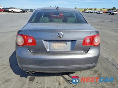 Zdjęcie 6 z 11 samochodu: 2006 VOLKSWAGEN JETTA 2.0T OPTION PACKAGE 2 VIN:3VWMJ71K06M642549 - miniatura
