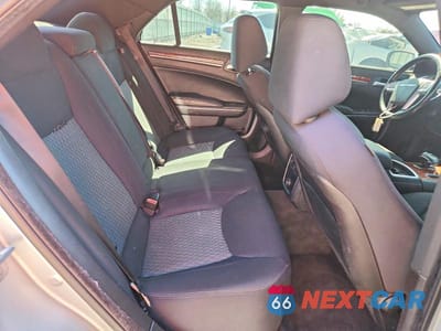 Zdjęcie 10 z 12 samochodu: 2012 CHRYSLER 300 VIN:2C3CCAAG5CH209809 - miniatura