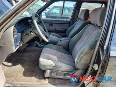 Zdjęcie 7 z 12 samochodu: 1990 TOYOTA 4RUNNER SR5 V6 VIN:JT3VN39W3L0002480 - miniatura