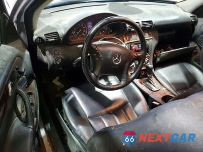 Zdjęcie 8 z 11 samochodu: 2007 MERCEDES-BENZ C 280 4MATIC VIN:WDBRF92H77F927483 - miniatura