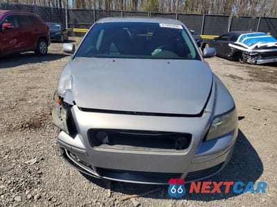 Piąte zdjęcie samochodu w środku: 2005 VOLVO V50 2.4I VIN:YV1MW382952077768 - miniatura