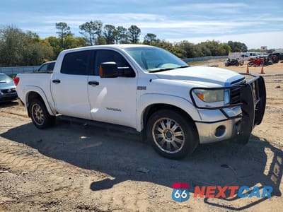 Czwarte zdjęcie samochodu z boku: 2011 TOYOTA TUNDRA GRADE VIN:5TFDW5F16BX192841 - miniatura