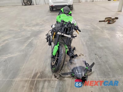 Drugie zdjęcie samochodu z przodu: 2022 KAWASAKI ZX636 K VIN:JKBZXJH13NA012768 - miniatura