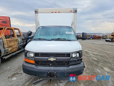 Piąte zdjęcie samochodu w środku: 2016 CHEVROLET EXPRESS G3500 VIN:1GB3GSCG6G1124800 - miniatura