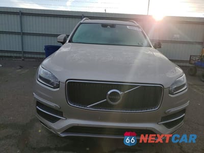 Piąte zdjęcie samochodu w środku: 2016 VOLVO XC90 T6 VIN:YV4A22PK2G1013030 - miniatura