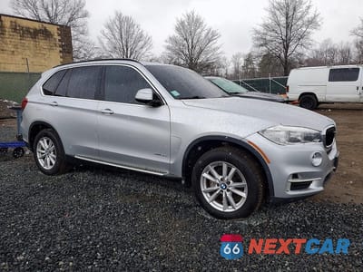 Czwarte zdjęcie samochodu z boku: 2015 BMW X5 XDRIVE35D VIN:5UXKS4C55F0N07534 - miniatura