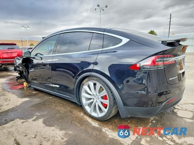 Drugie zdjęcie samochodu z przodu: 2017 TESLA MODEL X VIN:5YJXCBE40HF051766 - miniatura