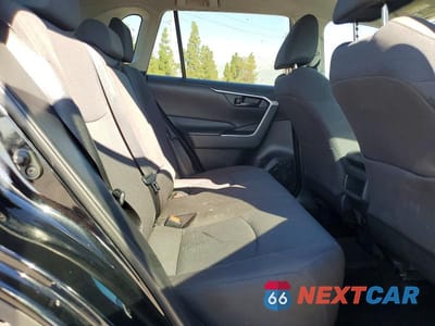 Zdjęcie 11 z 13 samochodu: 2020 TOYOTA RAV4 LE VIN:2T3H1RFV4LC047105 - miniatura