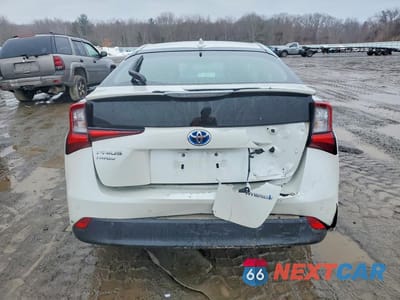 Zdjęcie 6 z 12 samochodu: 2019 TOYOTA PRIUS LE AWD-E VIN:JTDL9RFU9K3004115 - miniatura