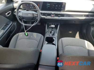 Zdjęcie 8 z 11 samochodu: 2025 KIA K4 LXS VIN:3KPFT4DE3SE072254 - miniatura