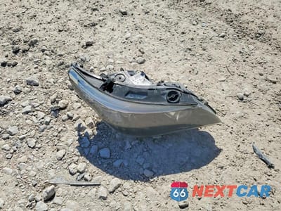 Zdjęcie 12 z 13 samochodu: 2008 BMW 528 I VIN:WBANU53528CT04078 - miniatura