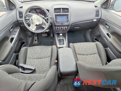 Zdjęcie 8 z 14 samochodu: 2023 MITSUBISHI OUTLANDER SPORT S VIN:JA4ARUAU3PU013941 - miniatura