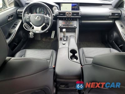 Zdjęcie 8 z 12 samochodu: 2018 LEXUS IS 350 BASE VIN:JTHCZ1D21J5015405 - miniatura
