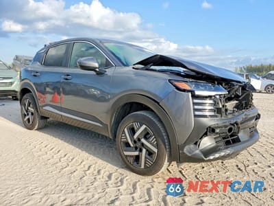 Czwarte zdjęcie samochodu z boku: 2025 NISSAN KICKS SV VIN:3N8AP6CAXSL381521 - miniatura