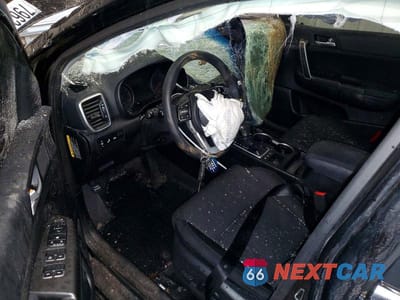 Zdjęcie 8 z 12 samochodu: 2020 KIA SPORTAGE LX VIN:KNDPMCAC9L7703914 - miniatura