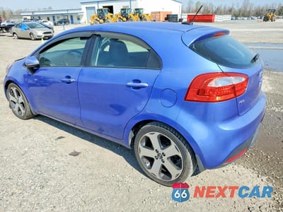 Drugie zdjęcie samochodu z przodu: 2012 KIA RIO 5-DOOR SX VIN:KNADN5A39C6036504 - miniatura