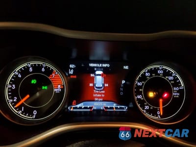 Zdjęcie 9 z 12 samochodu: 2017 JEEP CHEROKEE TRAILHAWK VIN:1C4PJMBS1HD226666 - miniatura