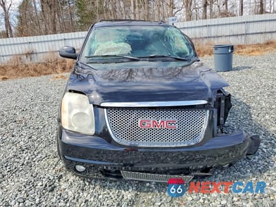 Piąte zdjęcie samochodu w środku: 2007 GMC YUKON XL DENALI VIN:1GKFK66847J145524 - miniatura