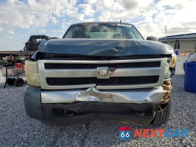 Piąte zdjęcie samochodu w środku: 2008 CHEVROLET SILVERADO K1500 VIN:1GCEK19J88Z135106 - miniatura