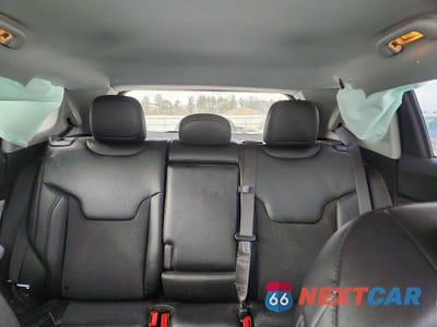 Zdjęcie 10 z 13 samochodu: 2022 JEEP COMPASS LATITUDE VIN:3C4NJDBB6NT134692 - miniatura