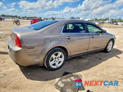 Trzecie zdjęcie samochodu z tyłu: 2010 CHEVROLET MALIBU 1LT VIN:1G1ZC5EB0AF133905 - miniatura
