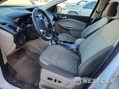 Zdjęcie 7 z 14 samochodu: 2016 FORD ESCAPE SE VIN:1FMCU0GX8GUB83117 - miniatura