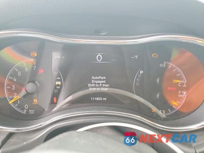 Zdjęcie 9 z 14 samochodu: 2020 JEEP GRAND CHEROKEE LAREDO VIN:1C4RJFAG3LC231450 - miniatura
