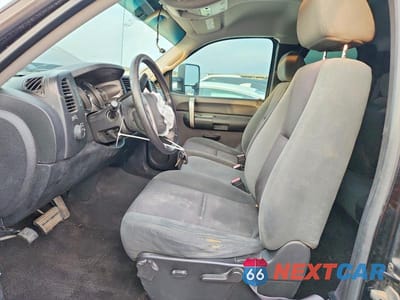 Zdjęcie 7 z 13 samochodu: 2009 GMC SIERRA C1500 SLE VIN:2GTEC290591121331 - miniatura