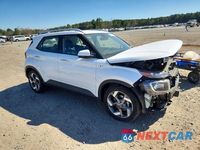 Czwarte zdjęcie samochodu z boku: 2022 HYUNDAI VENUE SEL VIN:KMHRC8A33NU147995 - miniatura