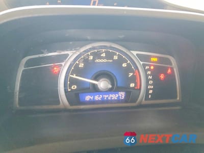 Zdjęcie 9 z 11 samochodu: 2006 HONDA CIVIC LX VIN:2HGFG12626H530375 - miniatura